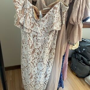 Elegant Lace Off-Shoulder Dress (Mustard Seed(